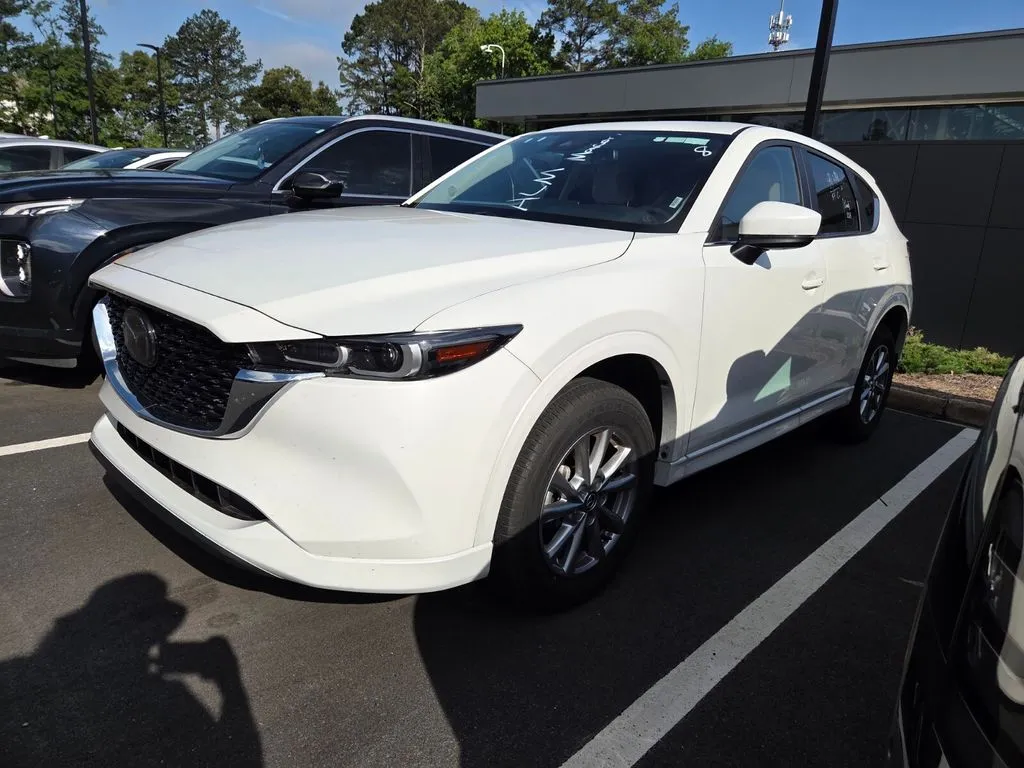2025 Mazda CX-5 S Preferred package Auto AWD's photo