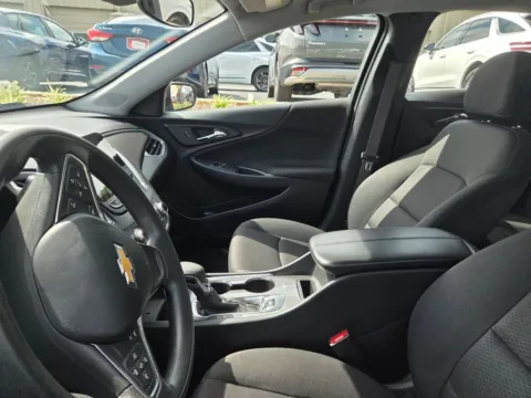 More photos of 2023 Chevrolet Malibu LT at Genesis Macon, GA