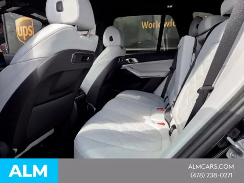 More photos of 2025 BMW X5 sDrive40i at Genesis Macon, GA
