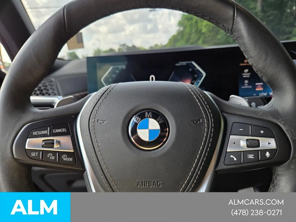 2025 BMW X5 27
