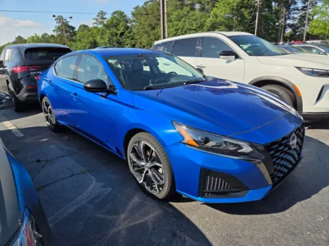 More photos of 2025 Nissan Altima 2.5 SR at Genesis Macon, GA