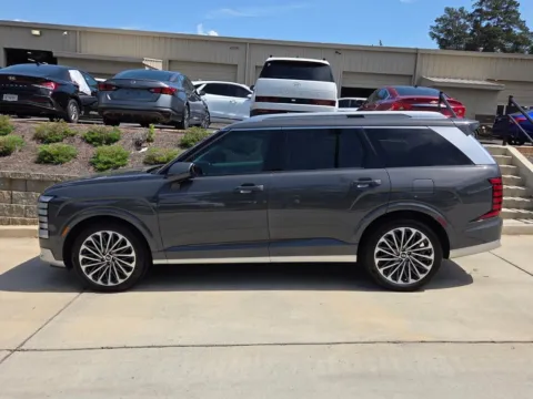 Photos of 2026 Hyundai Palisade Hybrid Calligraphy for sale in Macon, GA at Genesis Macon