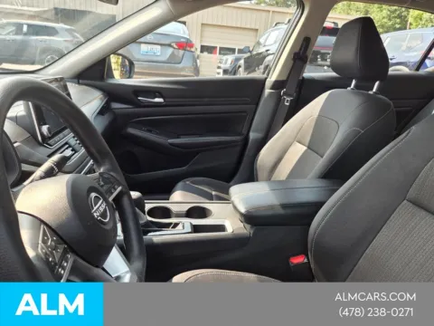 More photos of 2025 Nissan Altima 2.5 SV at Genesis Macon, GA