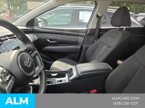 Another view of 2024 Hyundai Tucson SEL for sale in Macon, GA at Genesis Macon