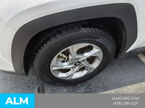 Photos of 2024 Hyundai Tucson SEL for sale in Macon, GA at Genesis Macon