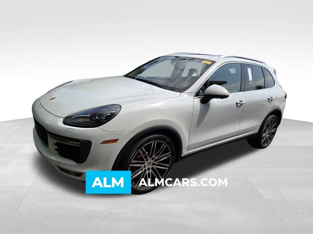 2017 Porsche Cayenne Turbo's photo