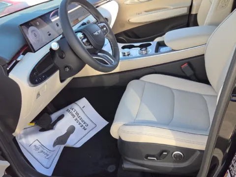 Photos of 2027 Genesis GV70 2.5T Advanced for sale in Macon, GA at Genesis Macon