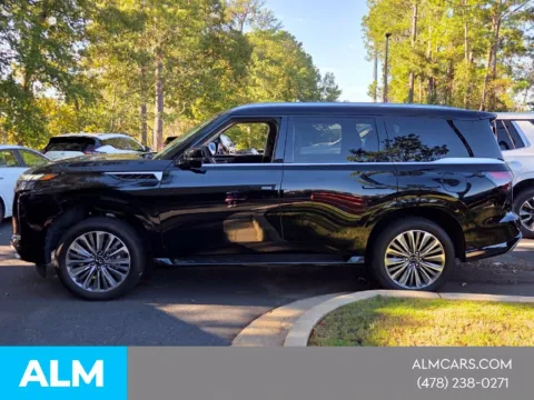 Photos of 2025 INFINITI QX80 LUXE for sale in Macon, GA at Genesis Macon