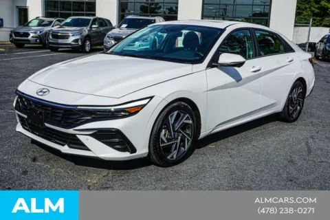 Photos of 2024 Hyundai Elantra Limited for sale in Macon, GA at Genesis Macon