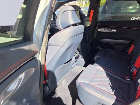 More photos of 2027 Genesis GV70 3.5T Sport Prestige at Genesis Macon, GA