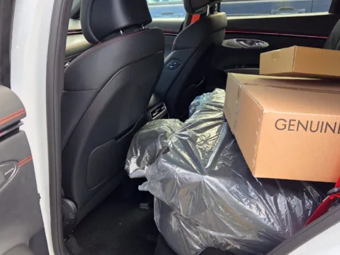 More photos of 2027 Genesis GV70 2.5T Sport Prestige at Genesis Macon, GA