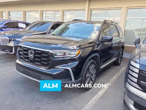 Black 2025 Honda Pilot Touring for sale in Macon, GA