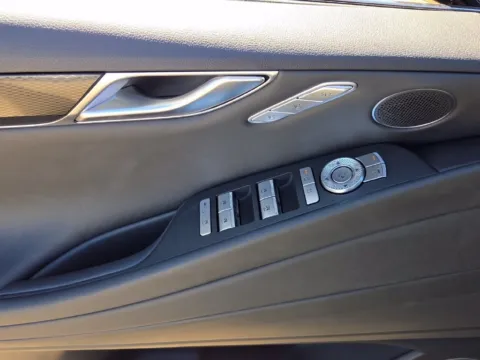 More photos of 2027 Genesis G80 2.5T at Genesis Macon, GA