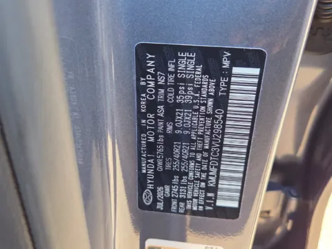 More photos of 2027 Genesis GV70 3.5T Sport Prestige at Genesis Macon, GA