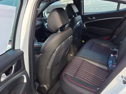 More photos of 2027 Genesis G70 2.5T at Genesis Macon, GA