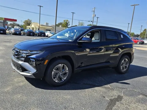 Another view of 2025 Hyundai Tucson Hybrid Blue for sale in Warner Robins, GA at ALM Hyundai Warner Robins