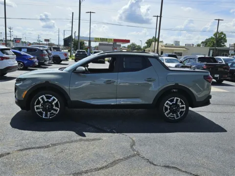 More photos of 2025 Hyundai Santa Cruz Limited at ALM Hyundai Warner Robins, GA