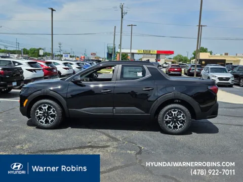 More photos of 2025 Hyundai Santa Cruz XRT at Hyundai Warner Robins, GA