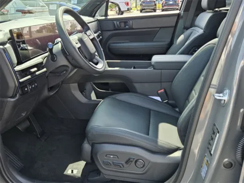 More photos of 2025 Hyundai Santa Fe Hybrid Calligraphy at ALM Hyundai Warner Robins, GA