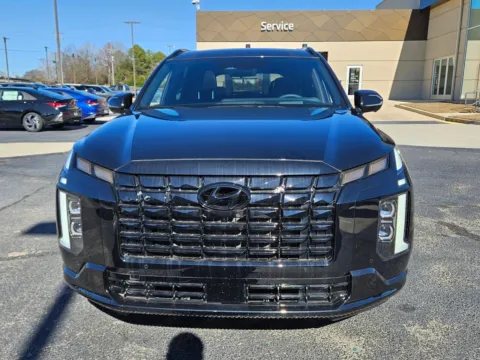 Photos of 2025 Hyundai Palisade Calligraphy Night Edition for sale in Warner Robins, GA at Hyundai Warner Robins