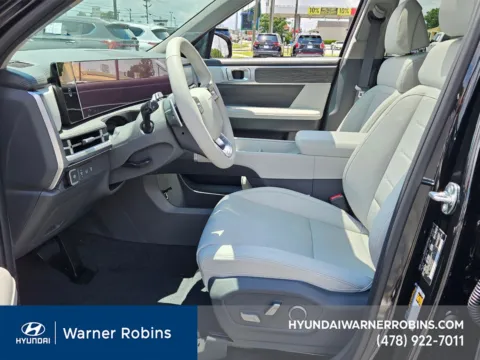 More photos of 2025 Hyundai Santa Fe Hybrid Limited at Hyundai Warner Robins, GA