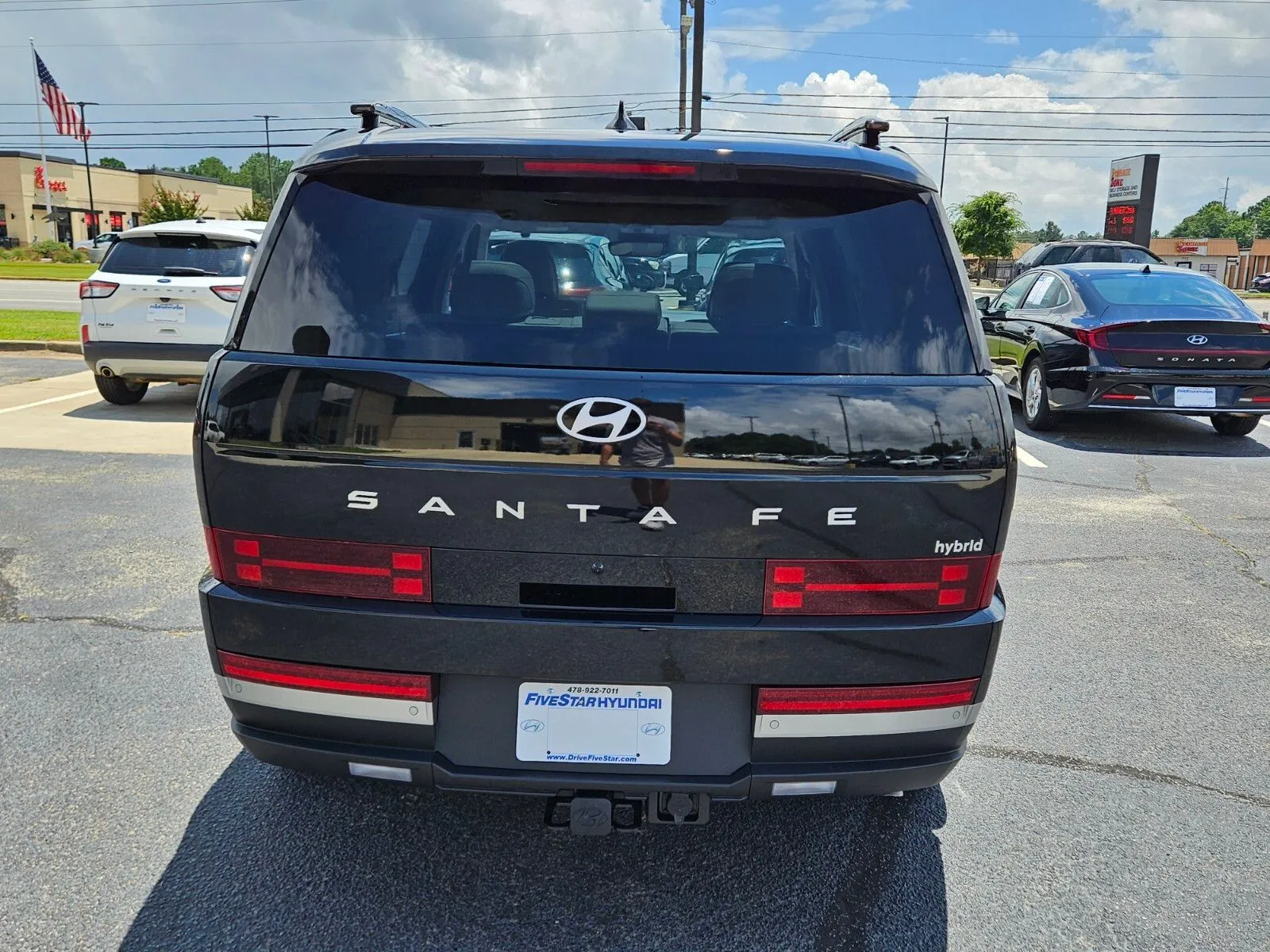 2025 Hyundai Santa Fe Limited - Photo 10