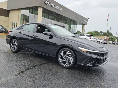 Black 2025 Hyundai Elantra SEL Sport for sale in Warner Robins, GA