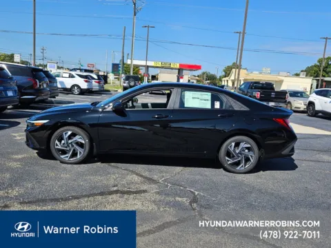 More photos of 2025 Hyundai Elantra SEL Sport at Hyundai Warner Robins, GA