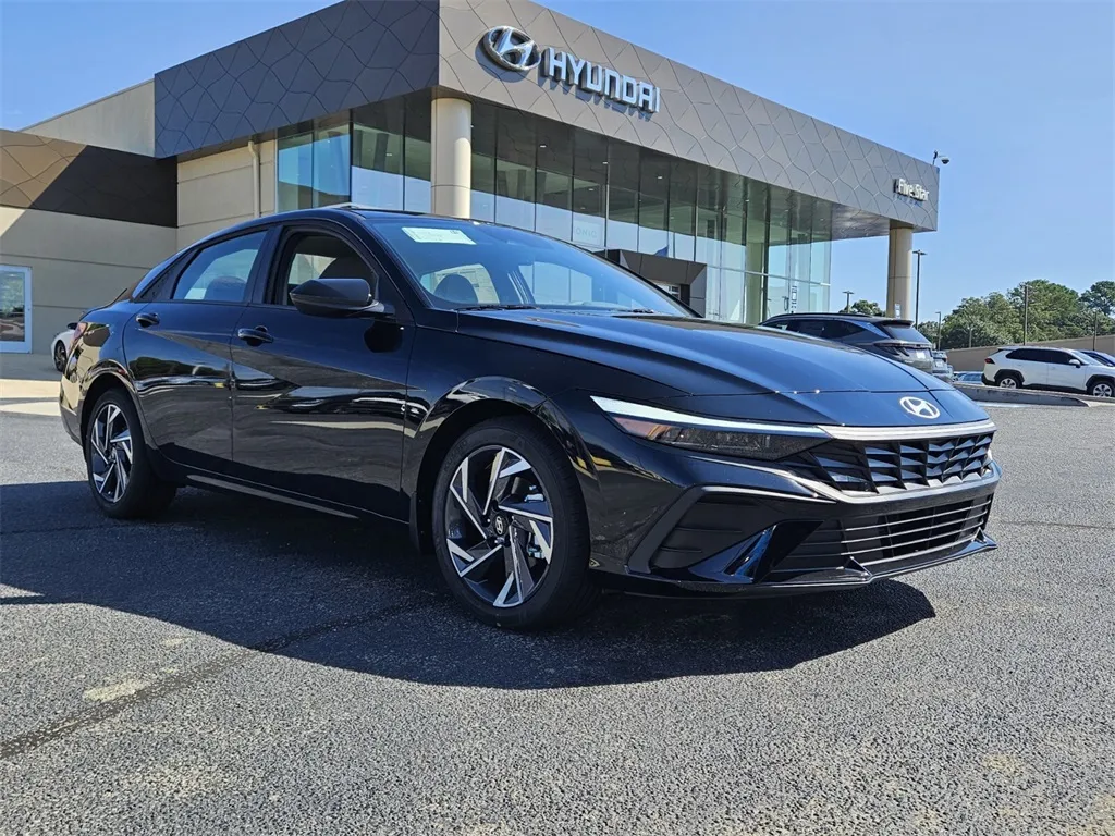 Black 2025 Hyundai Elantra SEL Sport for sale in Warner Robins, GA