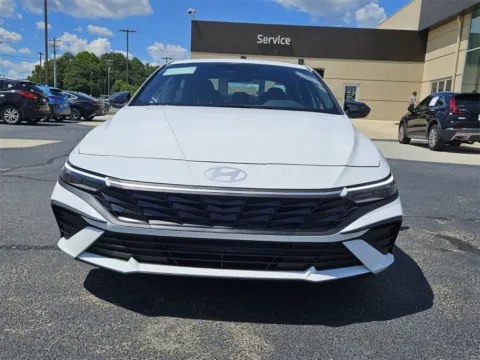 Photos of 2025 Hyundai Elantra SEL Sport for sale in Warner Robins, GA at ALM Hyundai Warner Robins