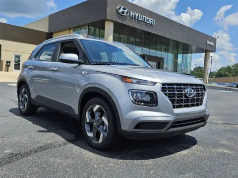 Silver 2025 Hyundai Venue SEL for sale in Warner Robins, GA