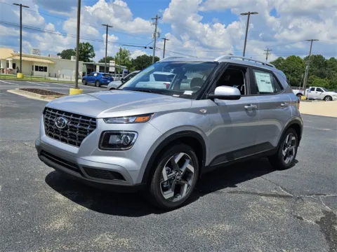 Another view of 2025 Hyundai Venue SEL for sale in Warner Robins, GA at ALM Hyundai Warner Robins