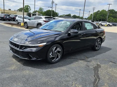 Another view of 2025 Hyundai Elantra SEL Convenience for sale in Warner Robins, GA at ALM Hyundai Warner Robins