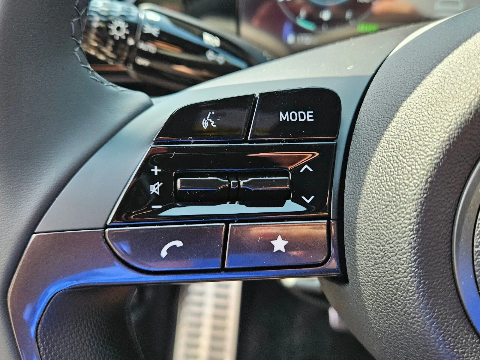 2025 Hyundai Elantra Blue - Photo 23