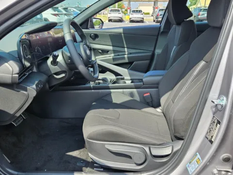 More photos of 2025 Hyundai Elantra Hybrid SEL Sport at Hyundai Warner Robins, GA