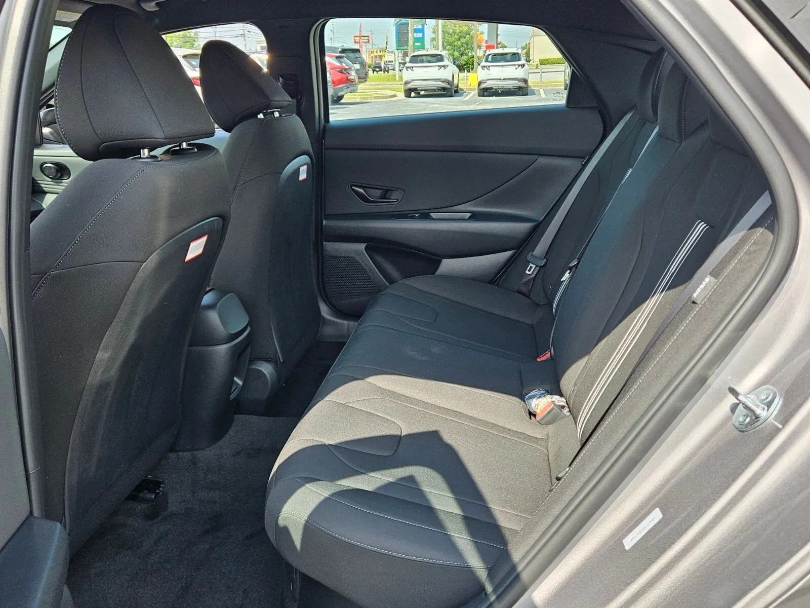 2025 Hyundai Elantra Blue - Photo 6