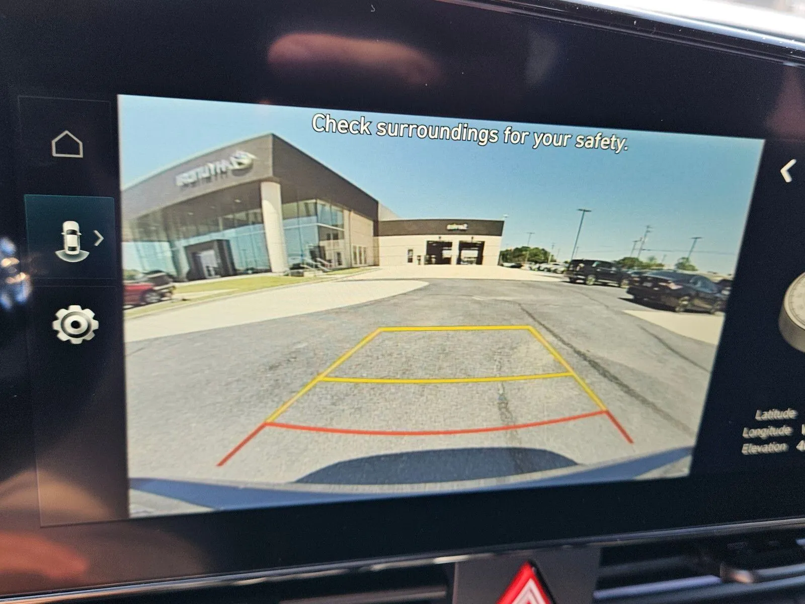 2025 Hyundai Elantra Blue - Photo 20