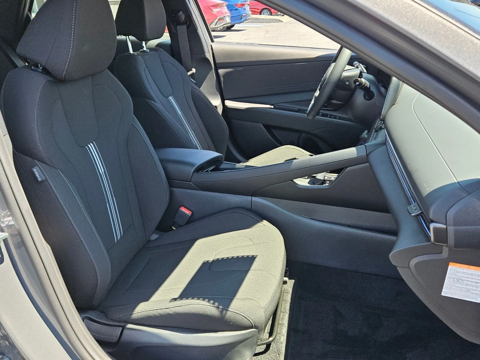 2025 Hyundai Elantra Blue - Photo 15