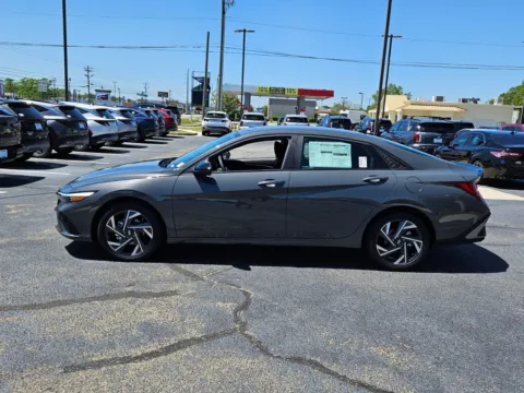 More photos of 2025 Hyundai Elantra Hybrid SEL Sport at Hyundai Warner Robins, GA