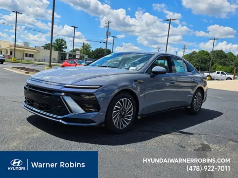 Another view of 2025 Hyundai Sonata Hybrid SEL for sale in Warner Robins, GA at Hyundai Warner Robins