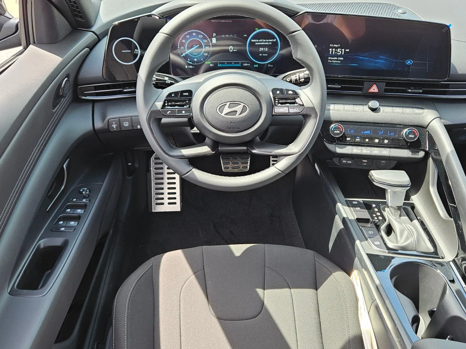 2025 Hyundai Elantra Blue - Photo 7