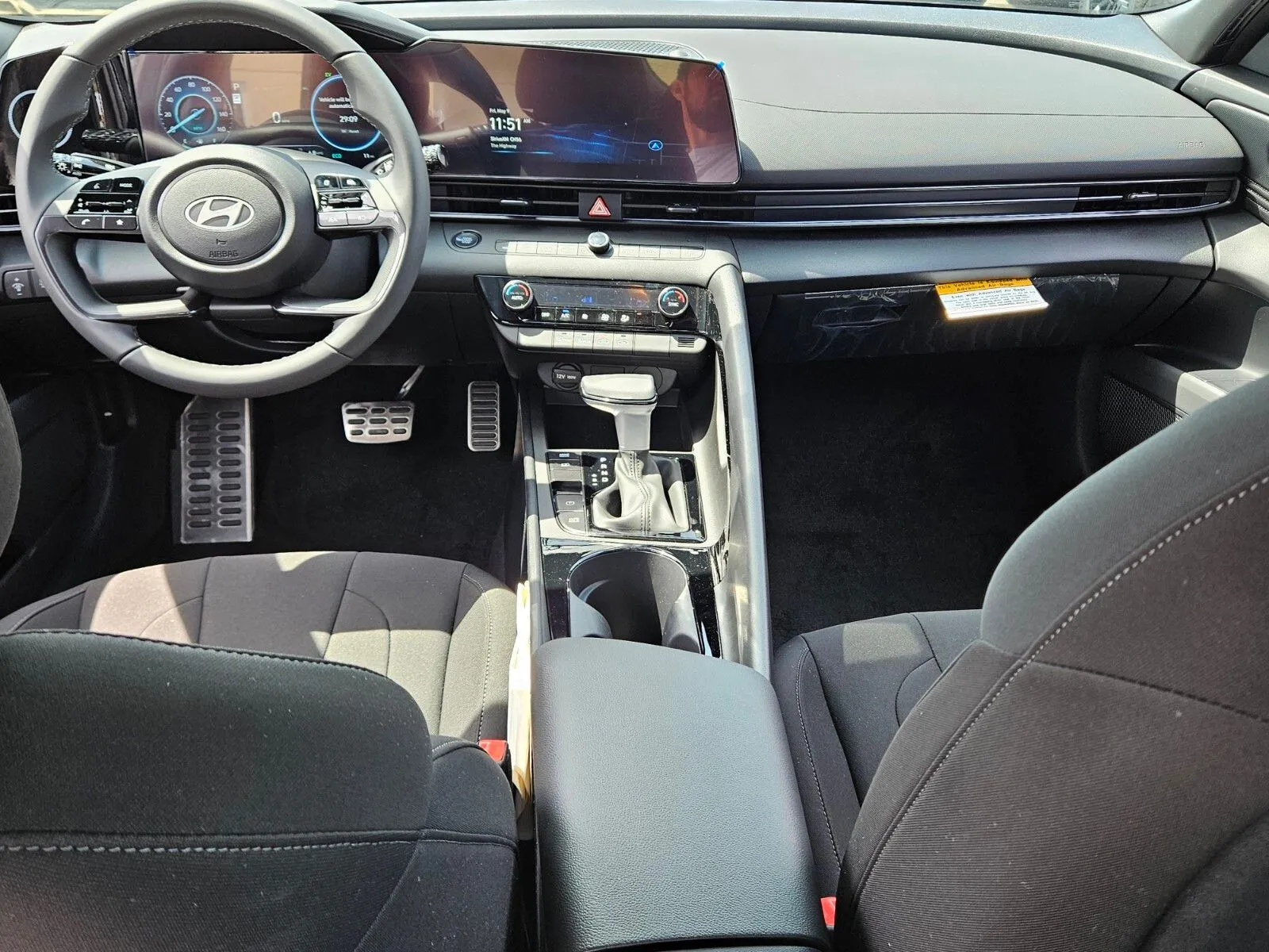 2025 Hyundai Elantra Blue - Photo 8