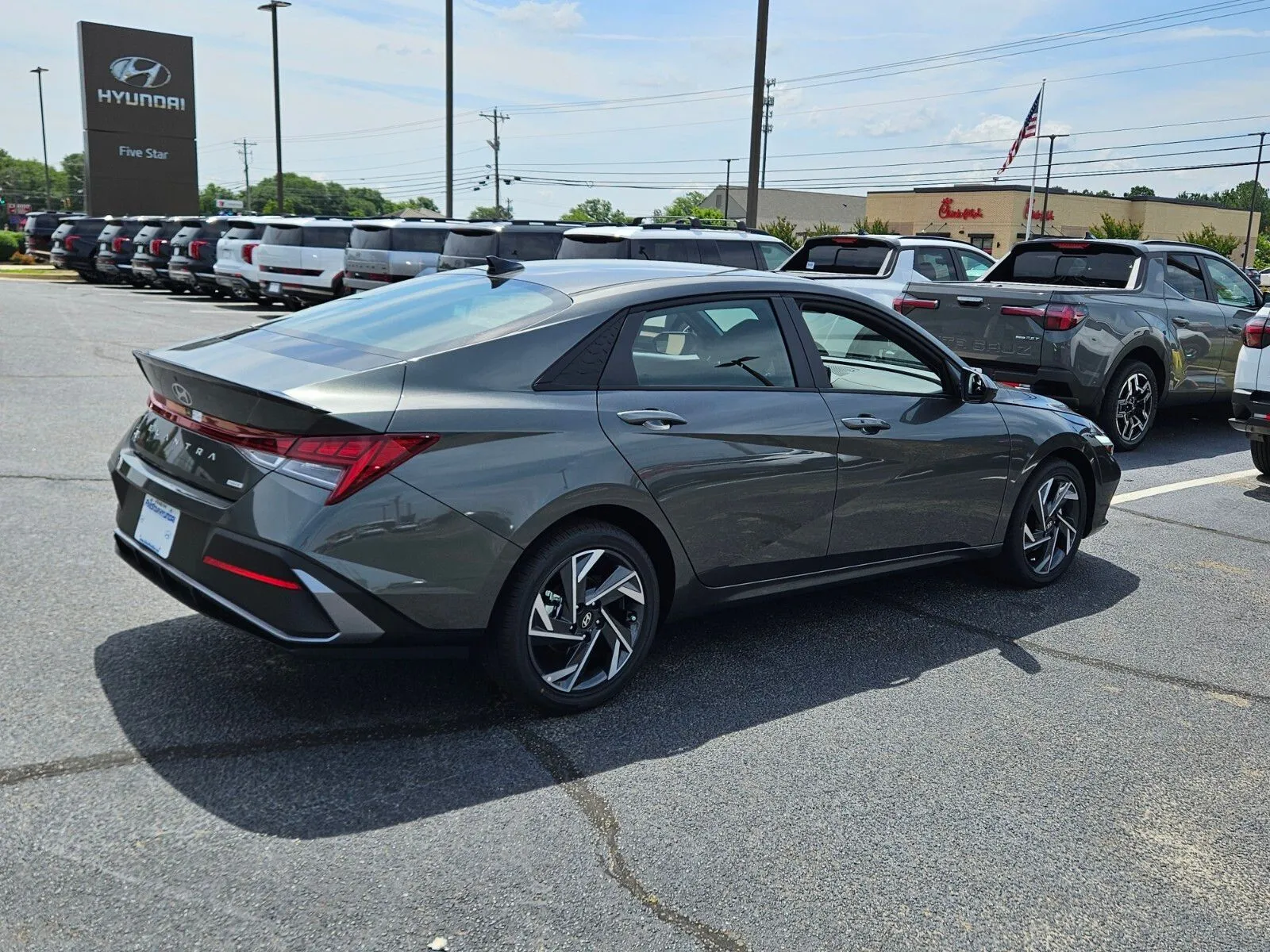 2025 Hyundai Elantra Blue - Photo 12