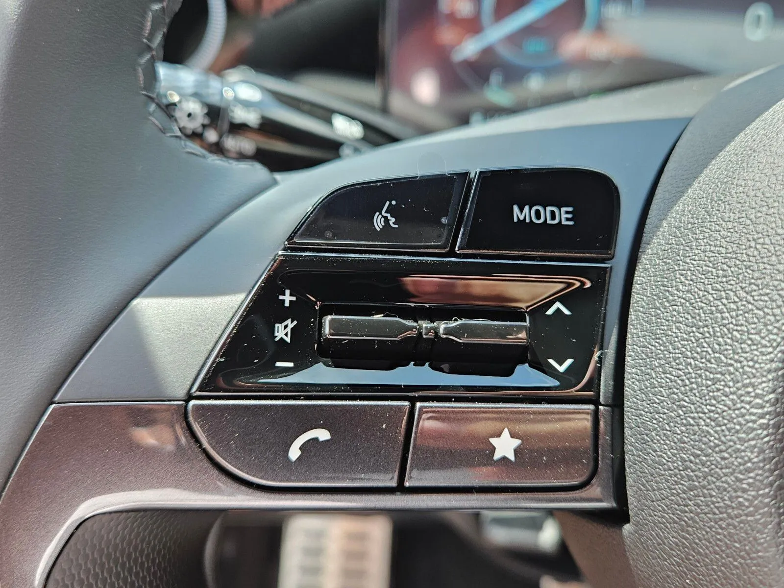 2025 Hyundai Elantra Blue - Photo 24