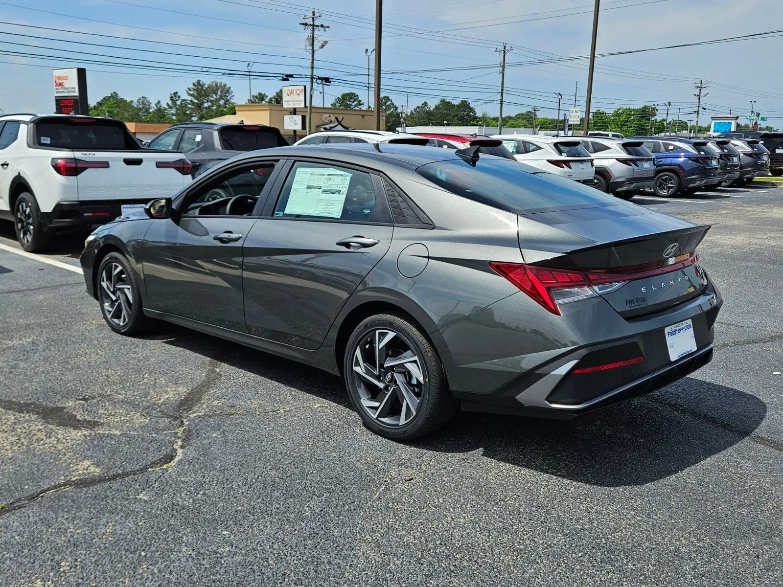 2025 Hyundai Elantra Blue - Photo 9