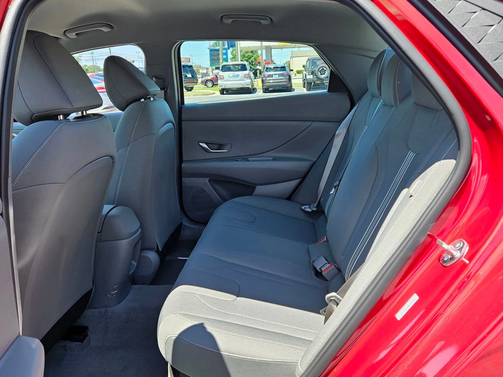 2025 Hyundai Elantra Blue - Photo 6
