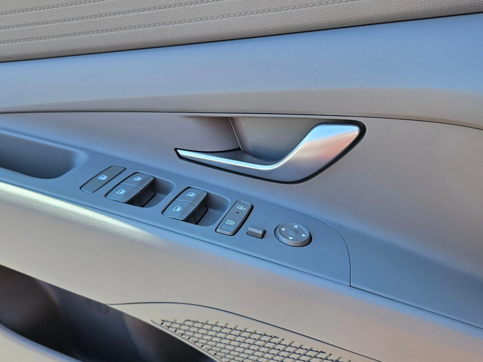 2025 Hyundai Elantra Blue - Photo 27