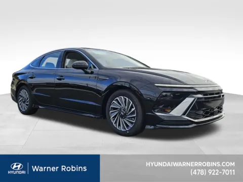 Black 2025 Hyundai Sonata Hybrid SEL for sale in Warner Robins, GA