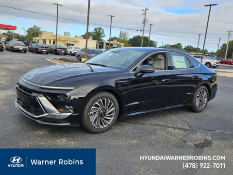 Another view of 2025 Hyundai Sonata Hybrid SEL for sale in Warner Robins, GA at Hyundai Warner Robins