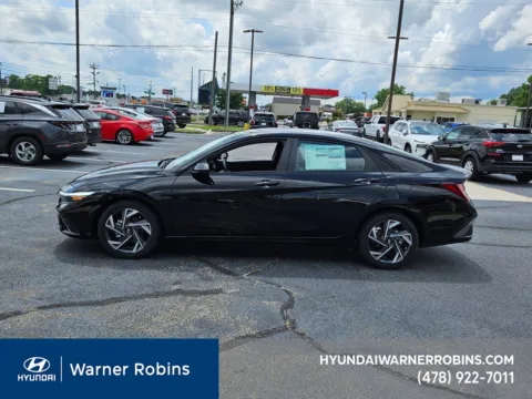 More photos of 2025 Hyundai Elantra SEL Sport at Hyundai Warner Robins, GA